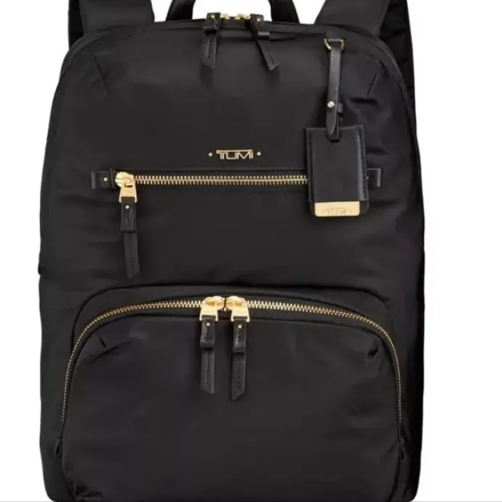 NWOT Tumi Voyageur Halle Holiday Backpack in Black Nylon and Leather Trim